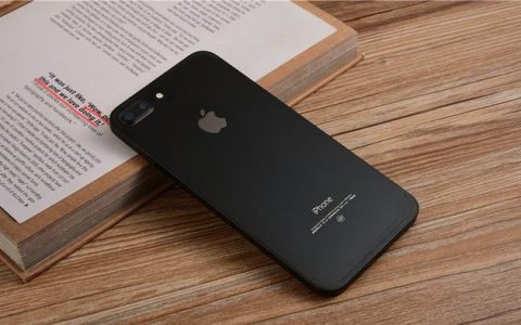 手机亮度黑屏怎么调回来？手机黑屏了怎么恢复正常