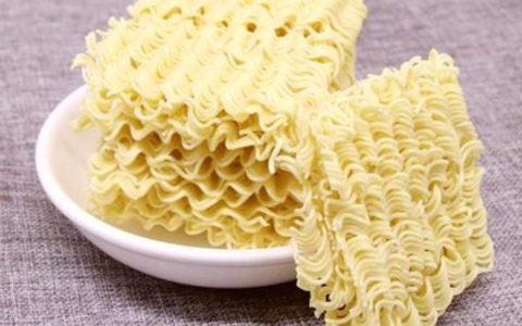 为什么方便面是卷的?方便面卷起来的好处是什么