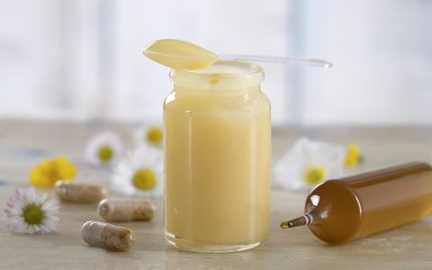蜂皇浆的保存方法和食用 蜂王浆怎么保存