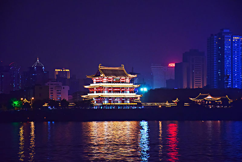 湖南的省会是哪个城市   湖南省的面积多大