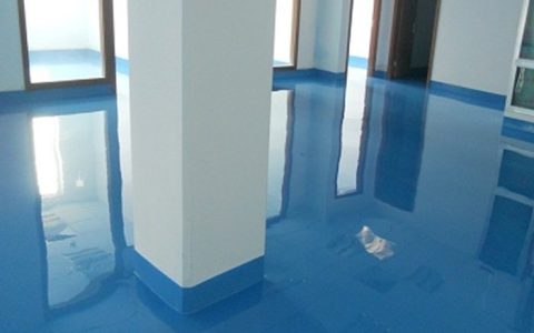 自流平地板是什么意思  自流平地板和瓷砖哪个好