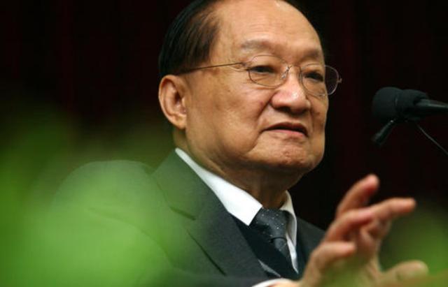 金庸的籍贯是什么地方？金庸原名是什么