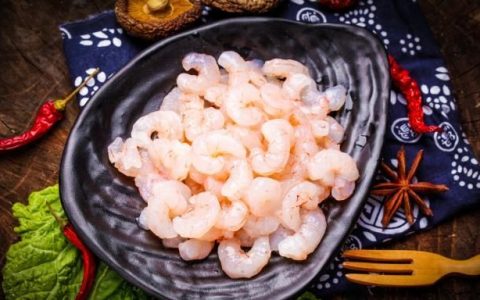 虾仁煮几分钟就可以吃了(虾仁白水煮几分钟)