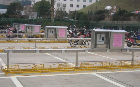 电动车一般充几个小时就充满了？电动车正常充几个小时充满