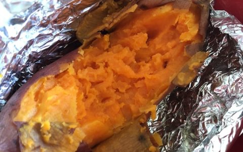 烤箱烤红薯需要锡纸吗？烤箱烤红薯