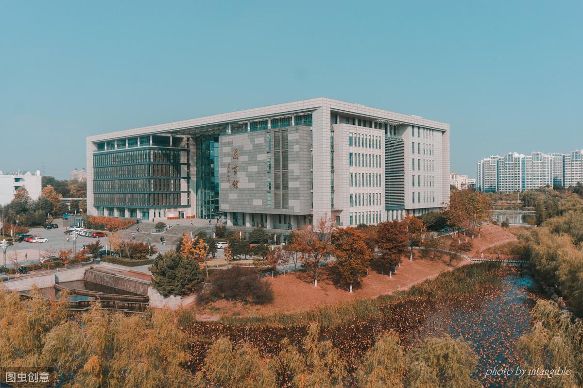 江苏大学在哪里？江苏大学怎么样