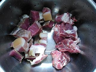 腌笃鲜怎么读(腌笃鲜是哪里的菜)