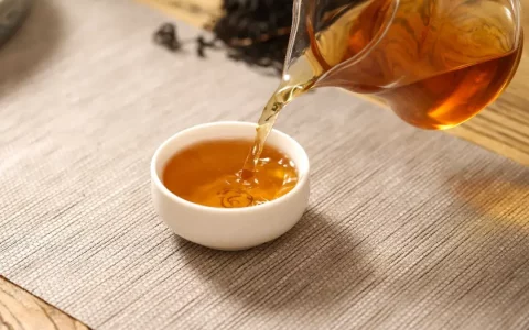 一盏茶的时间是多久？古人说的一炷香、一盏茶、一刻钟到底是多长时间
