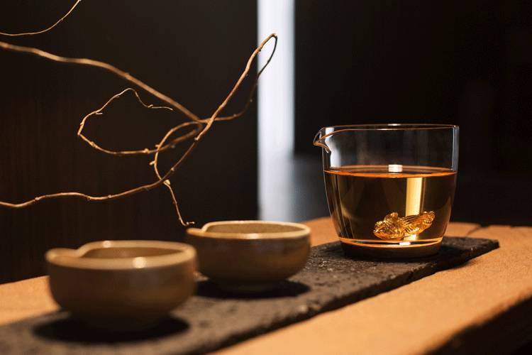 一盏茶的时间是多久（一炷香一盏茶的时间是多久）