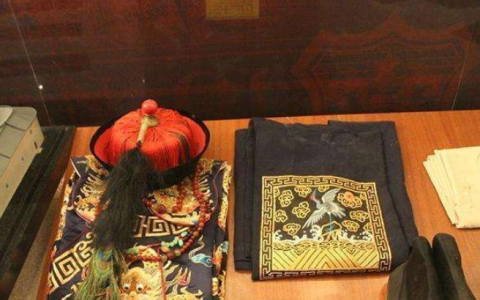 贝子贝勒郡王亲王的区别（亲王贝子贝勒爷的区别）