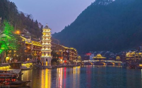 临湘市属于哪个市，国家为什么要大力发展湖南省临湘市？