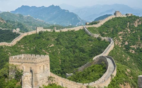 长城修建于什么时期（长城是什么时候建成的修筑的）