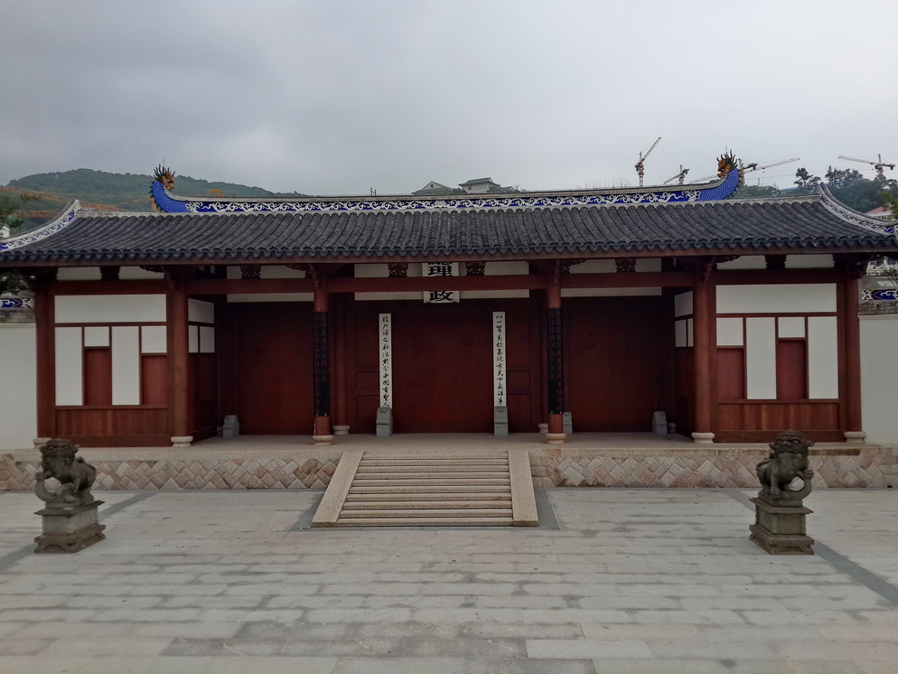 近代第一所培训海军的学校是哪一所