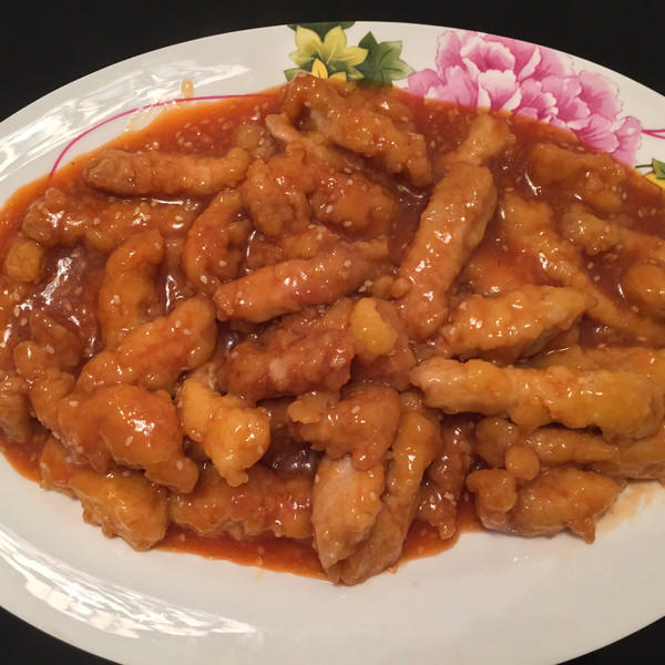 糖醋里脊用的是什么肉（糖醋里脊的故事）