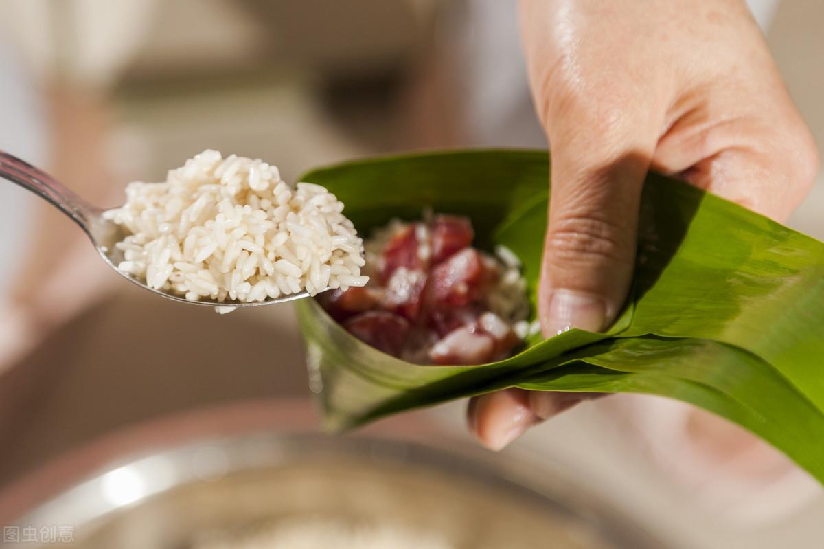 粽子要放食用碱吗（粽子要放食用碱吗为什么）