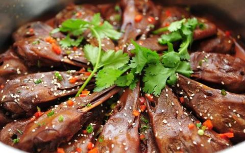 鸭头能吃吗，鸭头有什么作用?