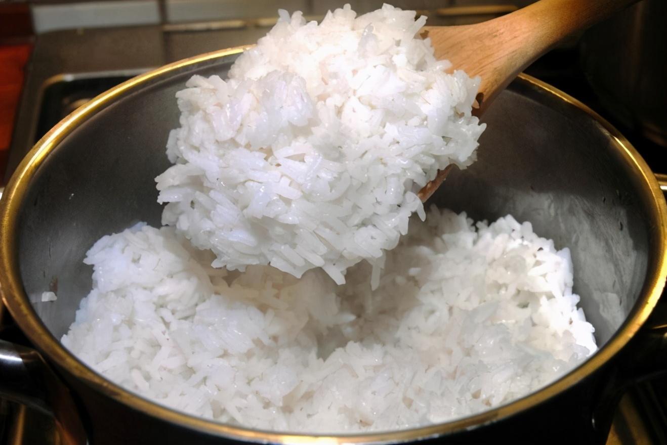 米饭多久能熟（米饭怎么蒸才好吃）