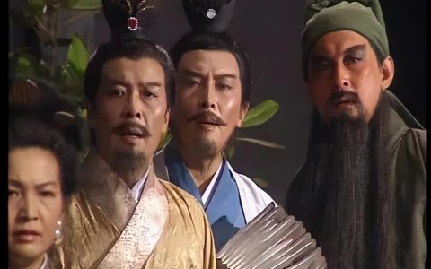 三国的作者叫什么名字？三国演义的作者是谁