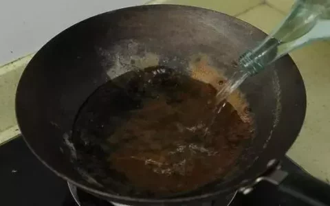 铁锅除锈方法（铁锅除锈用什么东西最好）