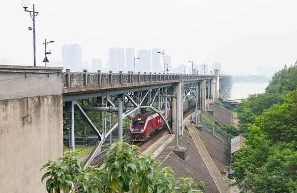 钱塘江在哪里？天下第一潮——钱塘江