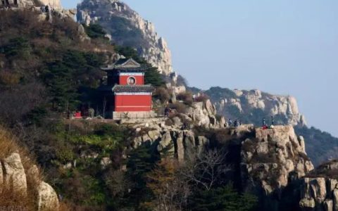 岱宗是什么山，用岱宗指泰山是因为什么？