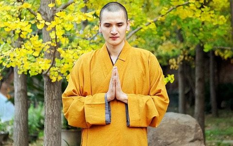 皈依怎么读（皈依佛门什么意思）