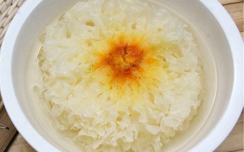 银耳泡发2一3天能吃吗（银耳泡久了还能吃吗）