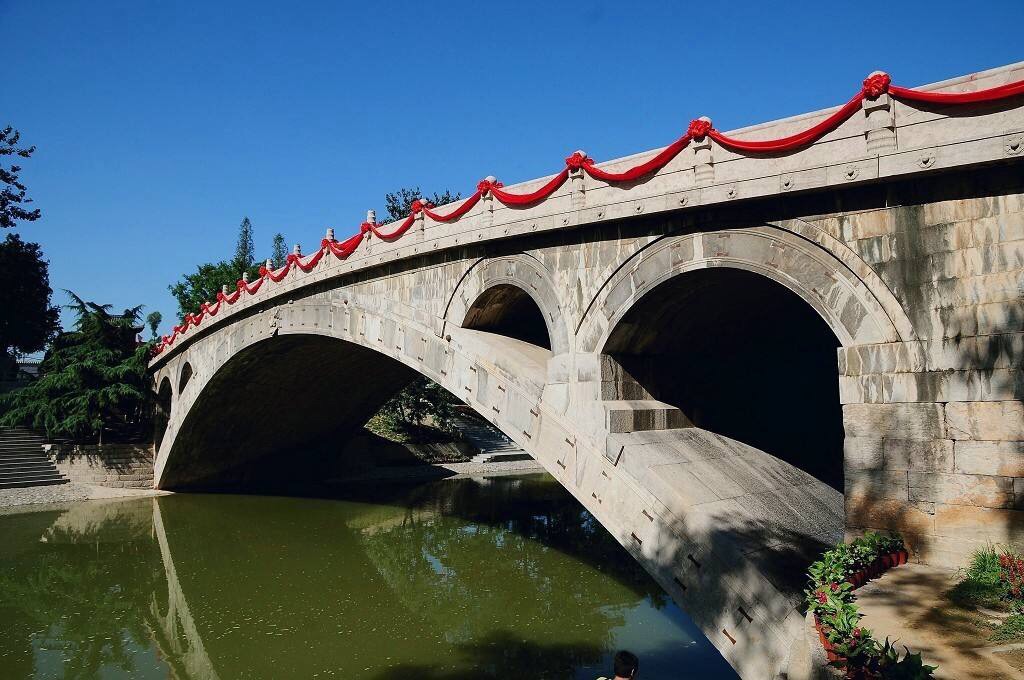 赵州桥是谁建的（赵州桥是什么时期建造的）
