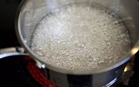 水除氯是什么意思（水除氯是干嘛的）