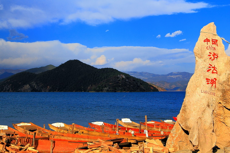泸沽湖在哪个地区（泸沽湖是什么地方）