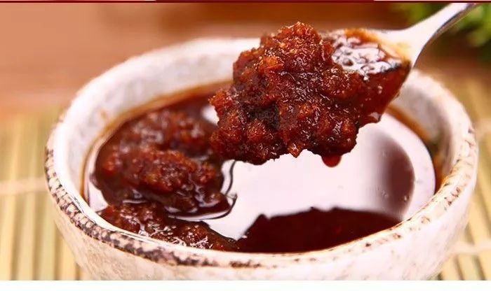 沙茶酱是什么味（沙茶酱是什么做的）