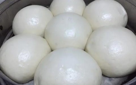 小苏打的作用蒸馒头（蒸馒头用小苏打的作用）
