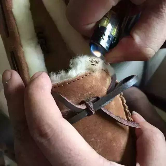 羊毛燃烧是什么味道（羊毛燃烧什么气味）