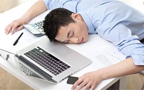 怎样提神醒脑不打瞌睡（快速提神的方法）