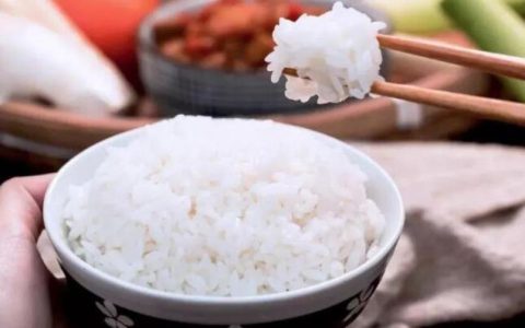 周公解梦：梦见吃大米饭是什么预兆？