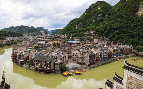 镇远古镇在哪个城市（镇远古镇是哪里）