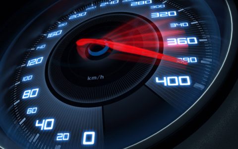 100英里/小时是多少km/小时（100迈和100公里是一样的吗）