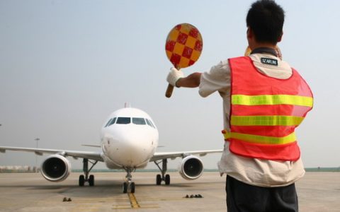航空地勤是干什么的（地勤的工作内容）