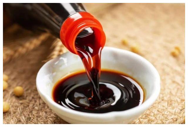 酱油是老抽吗（酱油是什么）