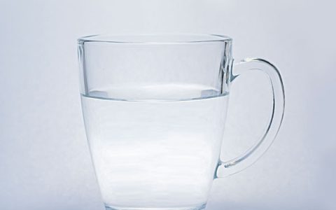 水是混合物吗（水是混合物还是溶液）
