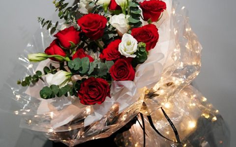 11朵红玫瑰花语（十一朵玫瑰代表什么）